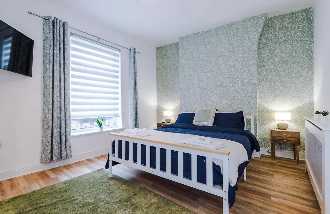 4 Bedroom Victorian House-1